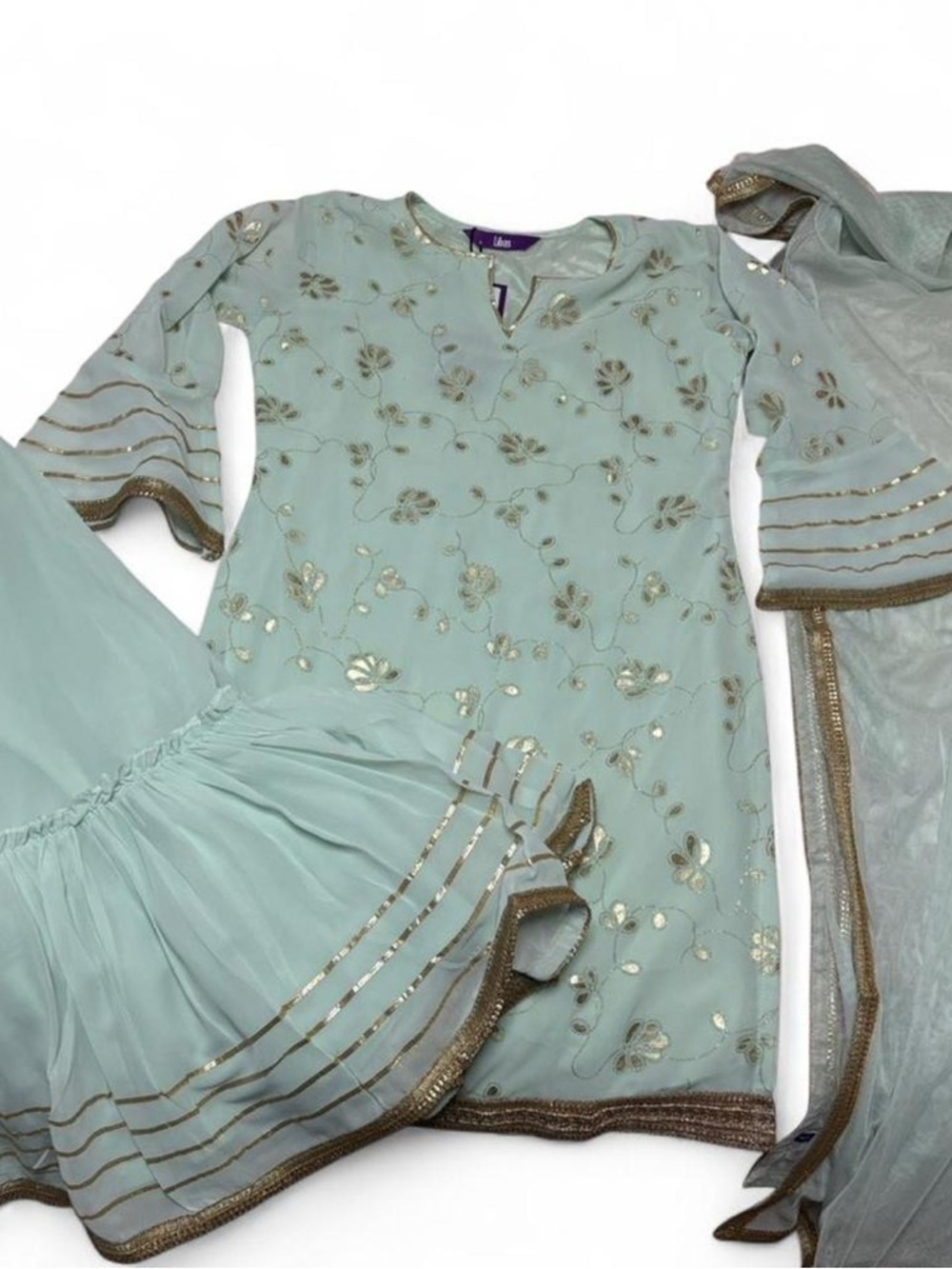 Mint Green Women's Embroidered Kurta Set with Gold Accents